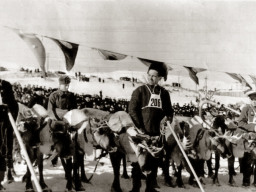 Ловозерские оленеводы на Празднике Севера в г. Мурманск. 1950-е