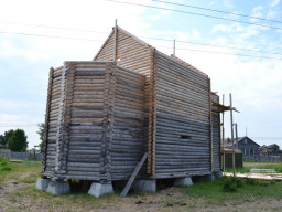 Кузомень. Строящаяся православная церковь