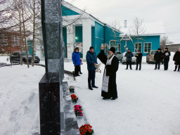 Открытие памятника оленеводам - защитникам Советского Заполярья