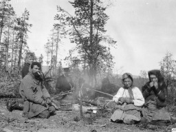 1910 год, с.Ловозеро. Фотограф Gustaf Hallström