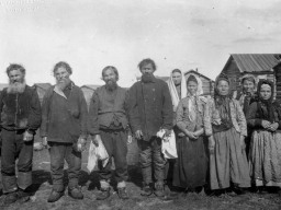 1910 год, с.Ловозеро. Фотограф Gustaf Hallström