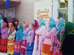 ЛНКЦ. На открытии. У старого здания. 1994 год