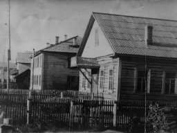 Ловозеро. Советская улица. Сберкасса