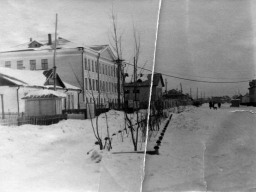Ловозеро. Улица Советская