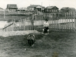 На берегу Вирмы. Из фотоархива А.Пшеничникова