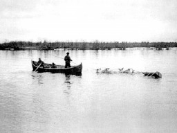 Переправа через реку Воронья. 196? год.