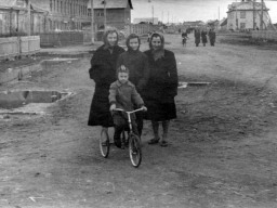 с. Ловозеро - 19XX г.