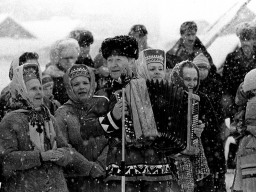 На Празднике Севера и традиционном Дне оленевода в с.Ловозеро. 198x г.