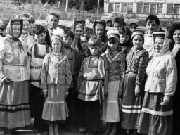 Саамский фольклорно-этнографический ансамбль "Ойяр". с.Ловозеро