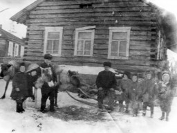 В с.Ивановка (Чальмны-Варрэ)