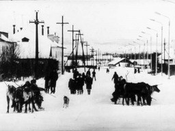 Село Ловозеро, улица Пионерская. 1979 год