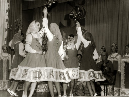 В Ловозерском ЦРДК. 1970-е