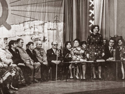 Собрание?. Ловозеро. Начало 1980-х