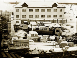 Строится здание Районной администрации. 1980-е