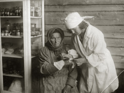 В больнице. 1930-е