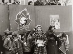 Пионеры с.Ловозеро. Начало 1980-х
