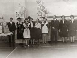 Ловозерская средняя школа. Последний звонок. 1984 год
