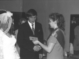 Торжественная регистрация брака Семяшкиной Валентины Максимовны и Мардуховича А.Г. в Ловозерском ЗАГСе. 1974 год