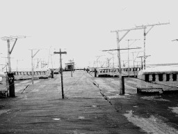 Телевизионные антенны на крыше жилого дома в с. Ловозеро. 1972 год