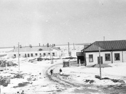 «Больничный городок» в с. Ловозеро. 1972 год