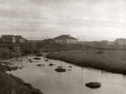 Река Вирма в пределах села Ловозеро. 1925 год