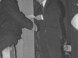 Награждение передовиков-оленеводов совхоза «Тундра» . 1972 год
