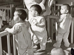 Детские ясли оленеводческого колхоза «Тундра». 1962 год