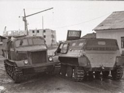 Новая техника совхоза «Тундра»- вездеходы. 1972 год